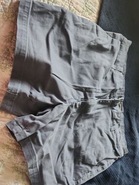 Banana Republic Women's Gray High-Rise Shorts